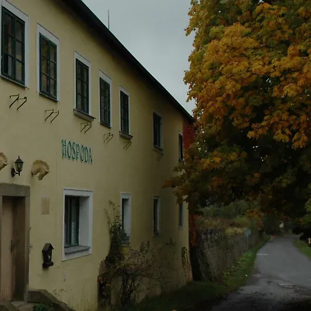 Zamecka Gæstehus 3*